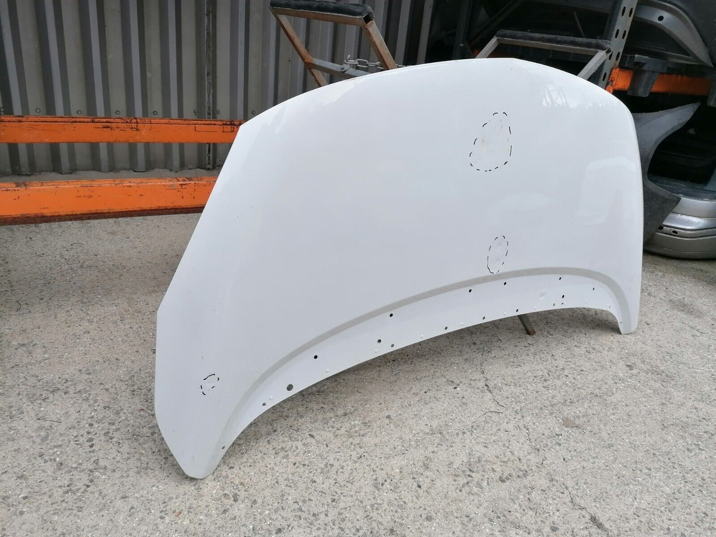 GENUINE VAUXHALL MERIVA B 2010-2017 BONNET IN WHITE