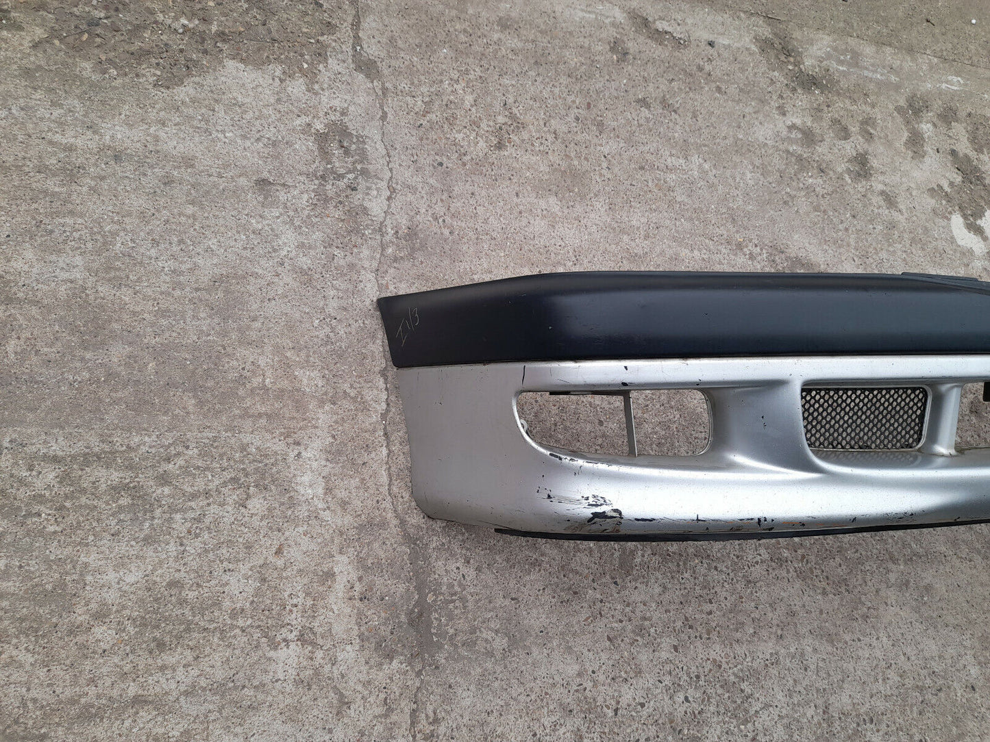 GENUINE TOYOTA AVENSIS 2000 FRONT BUMPER PN:5211905070