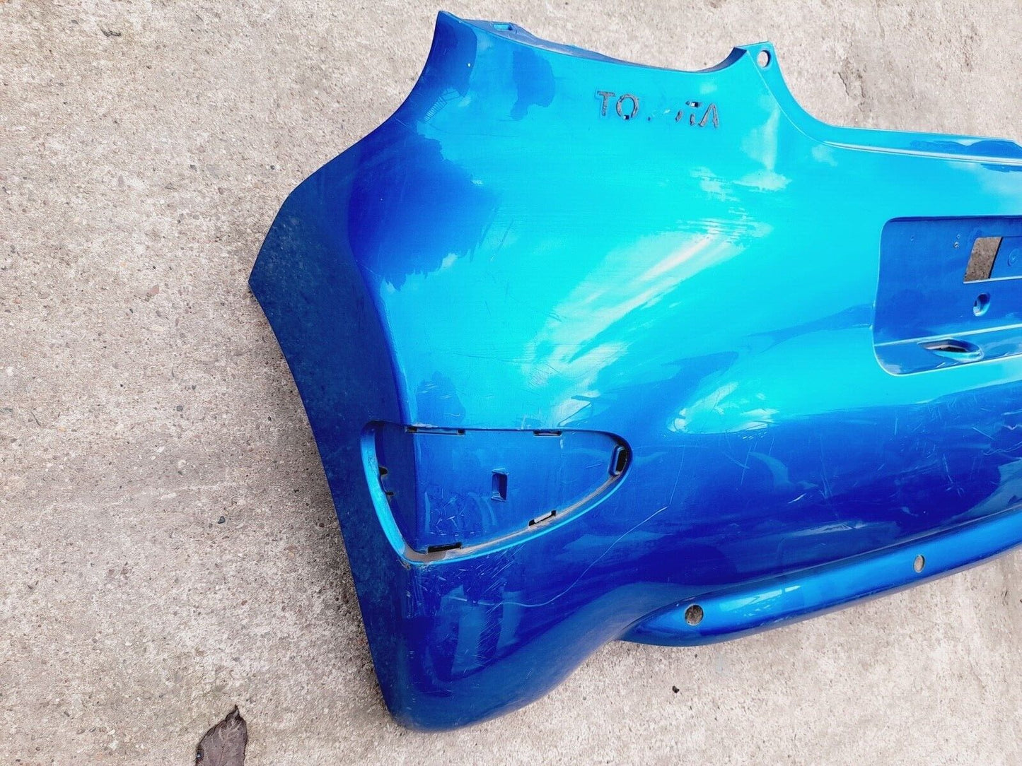 GENUINE TOYOTA AYGO 2005-2012 REAR BUMPER IN BLUE P/N:52159-0H030