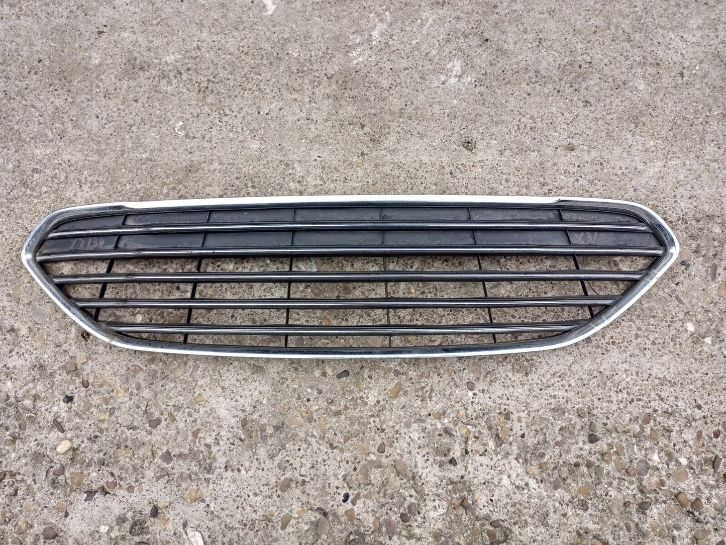 FORD FIESTA 2013-2017 FRONT BUMPER GRILL P/N: C1BB17B968A