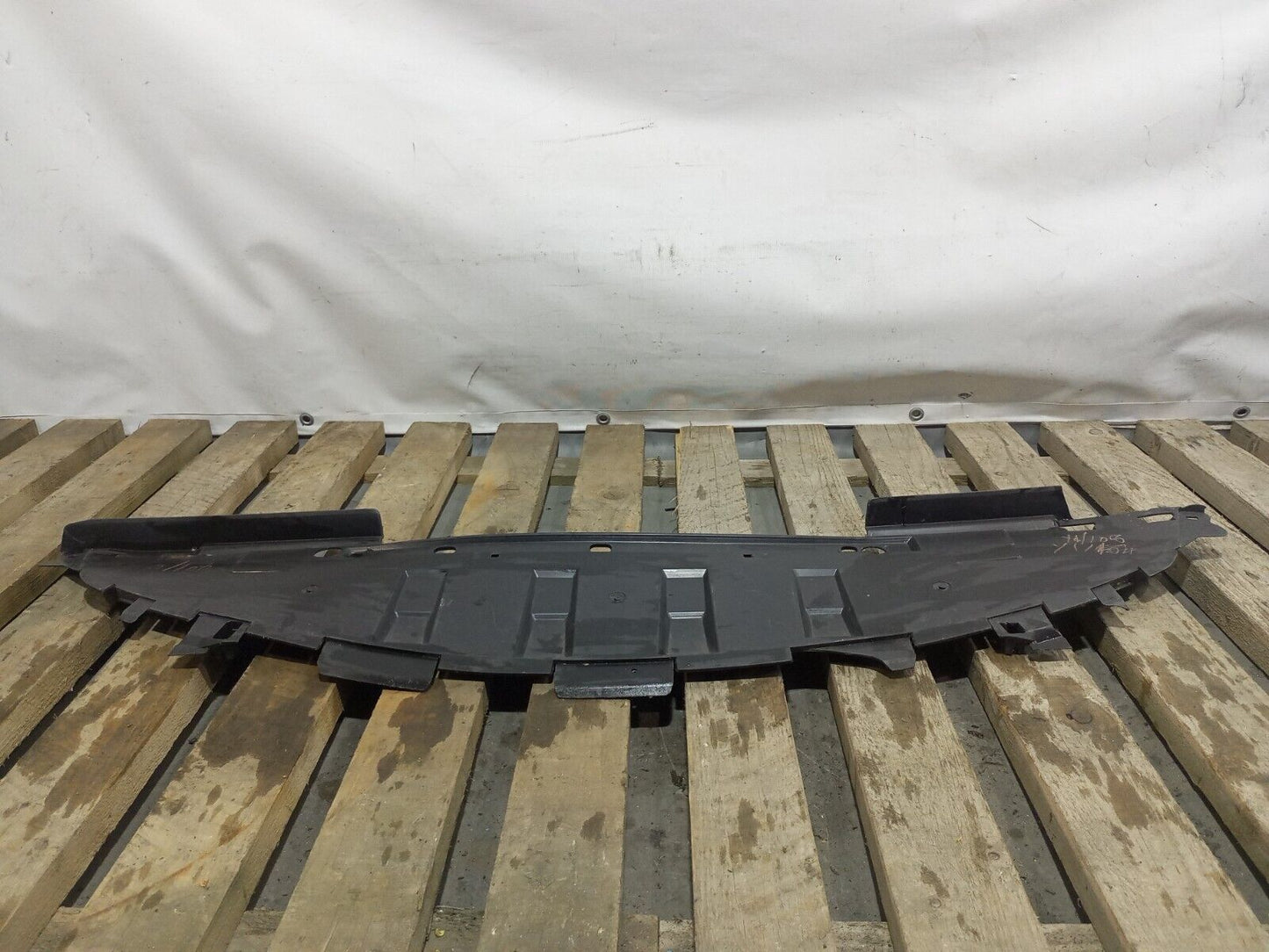 RENAULT MEGANE FRONT BUMPER UNDER TRAY