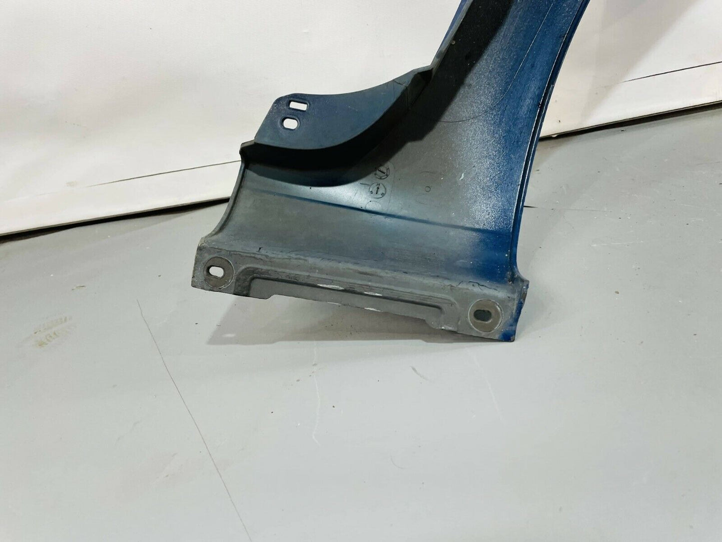 GENUINE RENAULT KANGOO MK2 2008-2012 PASSENGER LEFT FRONT SIDE WING IN BLUE