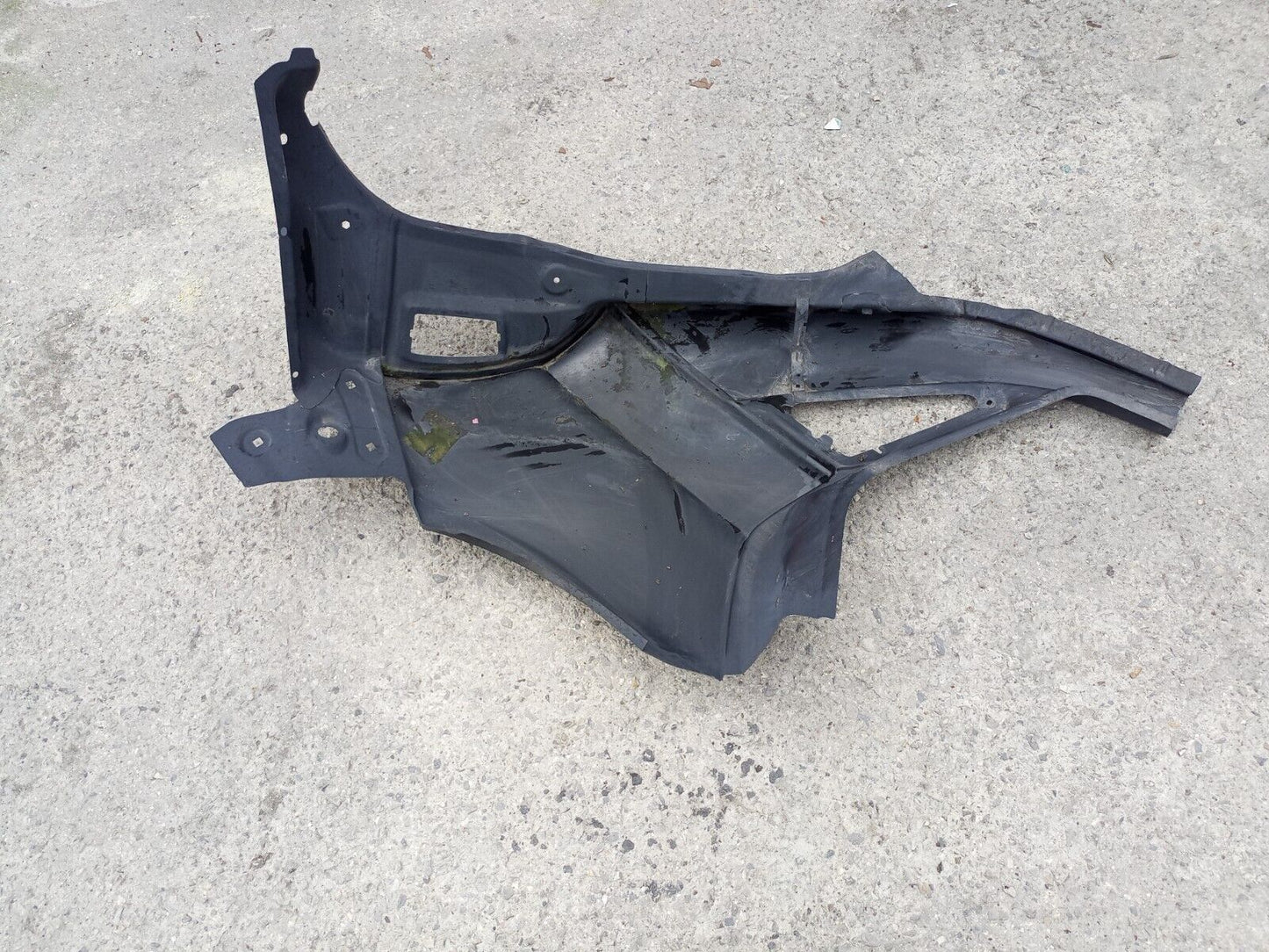 AUDI A1 2014 5 DOOR PASSENGER SIDE REAR QUARTER PANEL OUTER WHEEL ARCH