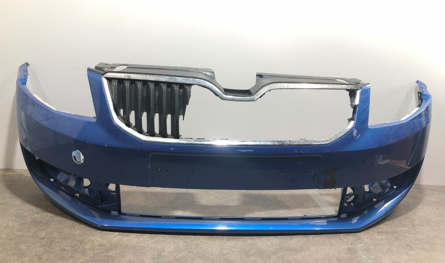 SKODA OCTAVIA 2017-19 FRONT BUMPER ; P/N: 5E0807221S