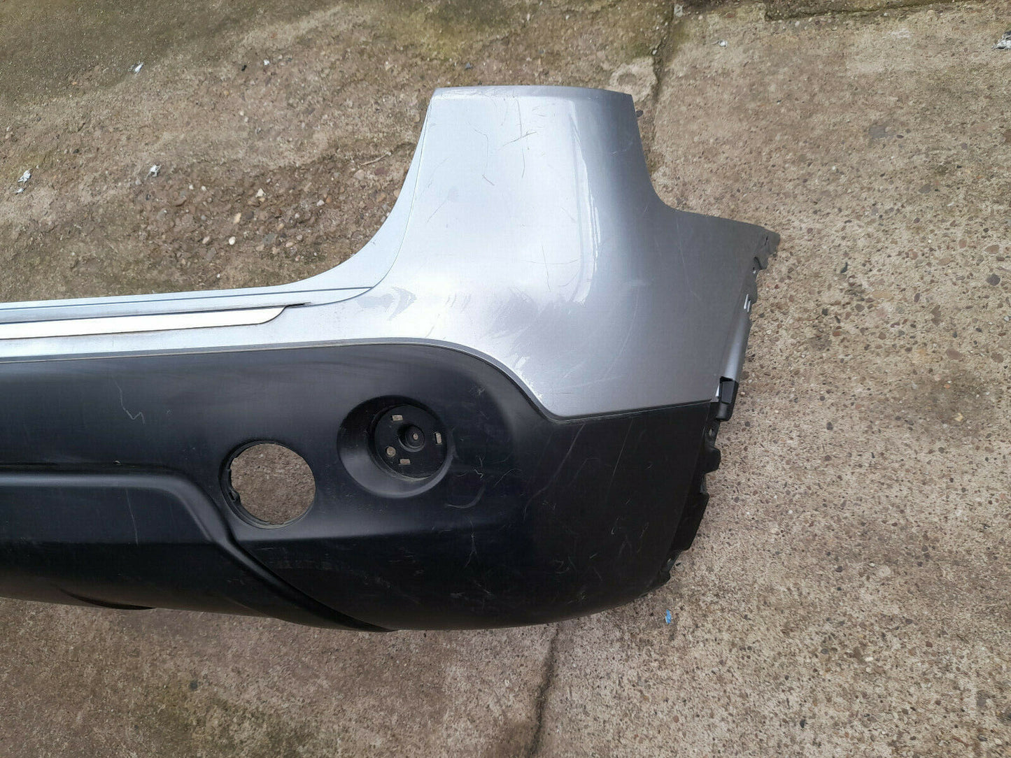 GENUINE NISSAN QASHQAI 2007-2013 REAR BUMPER PN:85022-JD00H