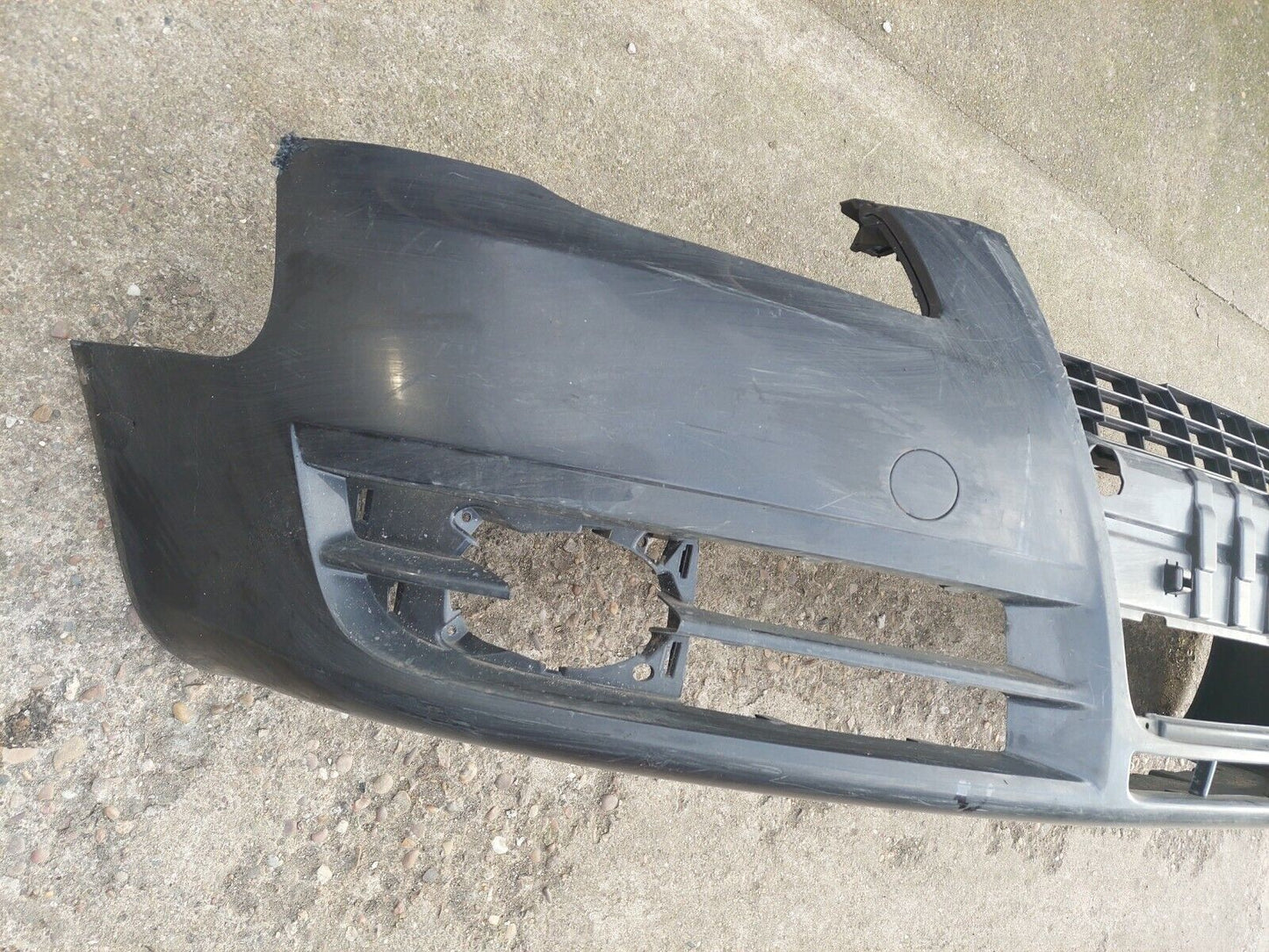 GENUINE AUDI A4 8E 2005-2008 SEDAN AVANT FRONT BUMPER P/N:8E0807437AG