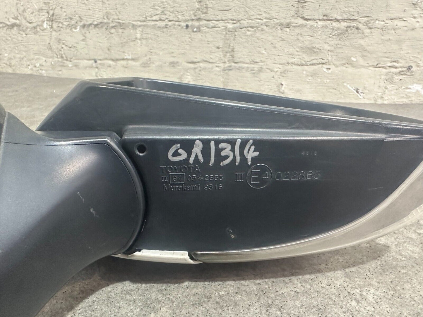 TOYOTA PRIUS 2009-2015 RIGHT DRIVER SIDE WING MIRROR; P/N: E4022865