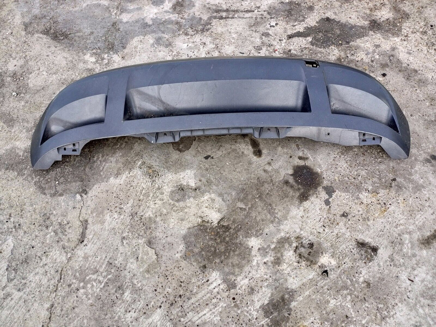 SKODA KAROQ REAR BUMPER LOWER SECTION DIFFUSER P/N:57A807835