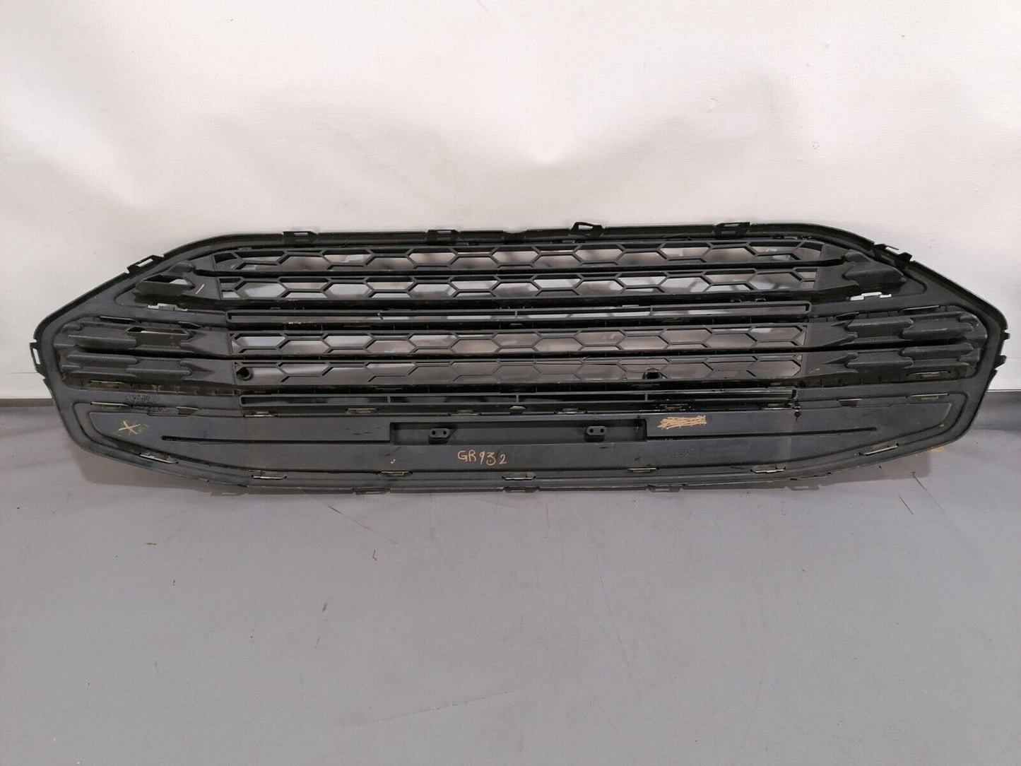 FORD ECO SPORT 2013-2017 FRONT BUMPER MAIN GRILL CV1517B968 GENUINE