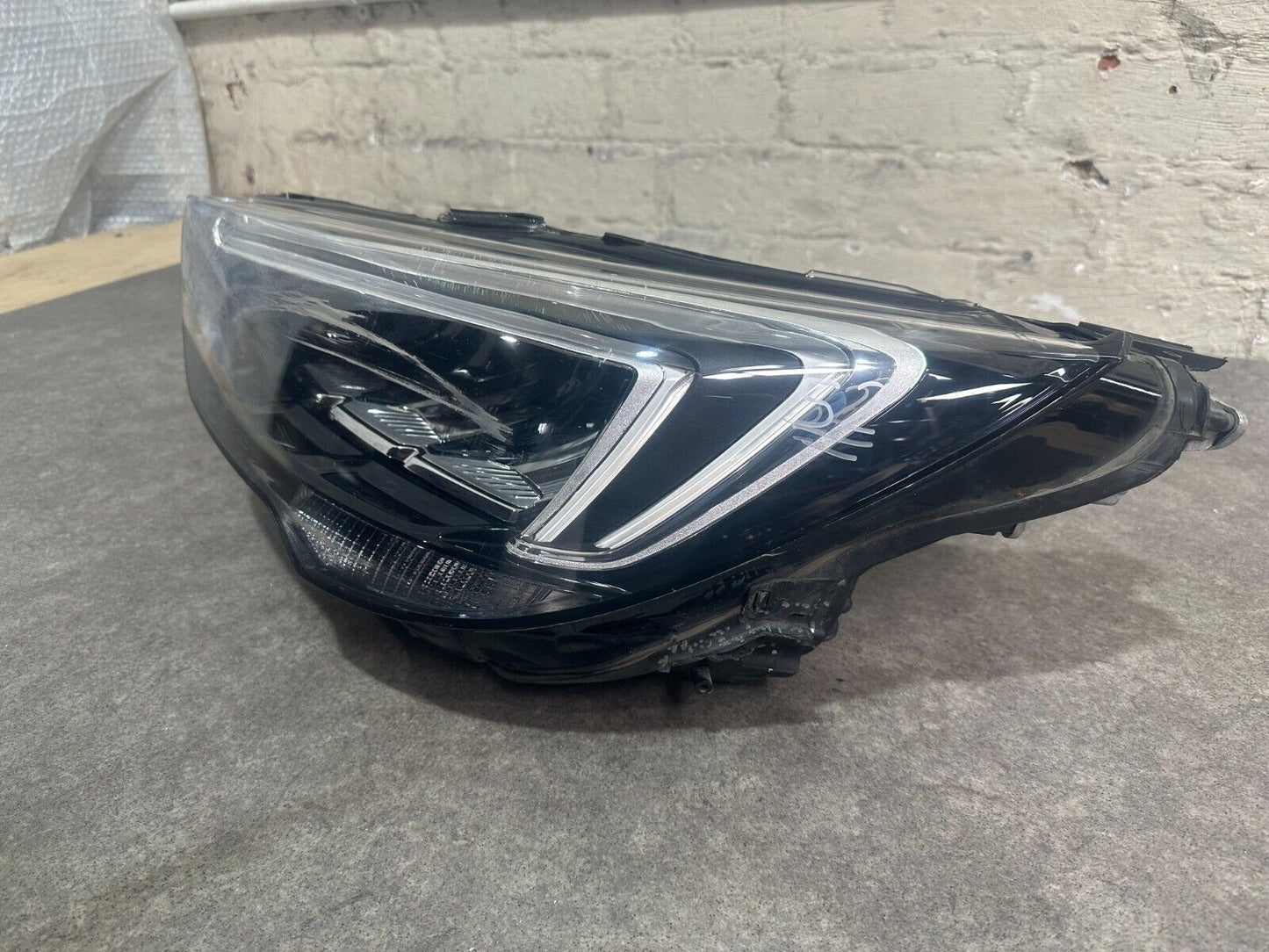 VAUXHALL GRANDLAND X 2017 - 2020 LEFT HEAD LIGHT LAMP; P/N: YP00162980