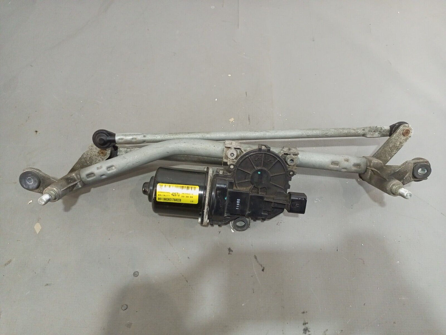 CHEVROLET SPARK FRONT WIPER MOTOR & LINKAGE 96946513 2009-2015