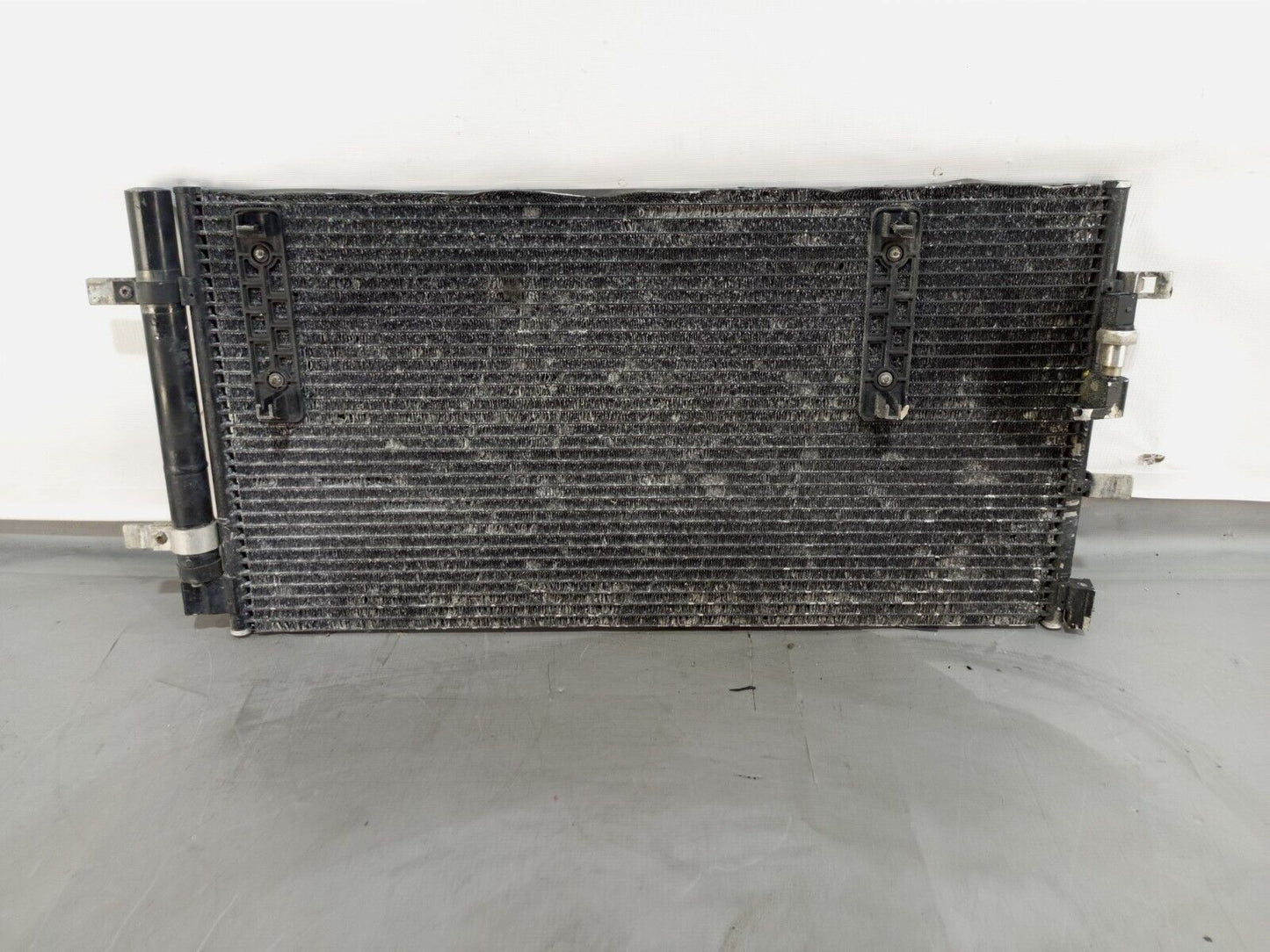 AUDI A4 A5 Q5 2008-2015 ENGINE COOLENT RADIATOR P/N:8K0260401M