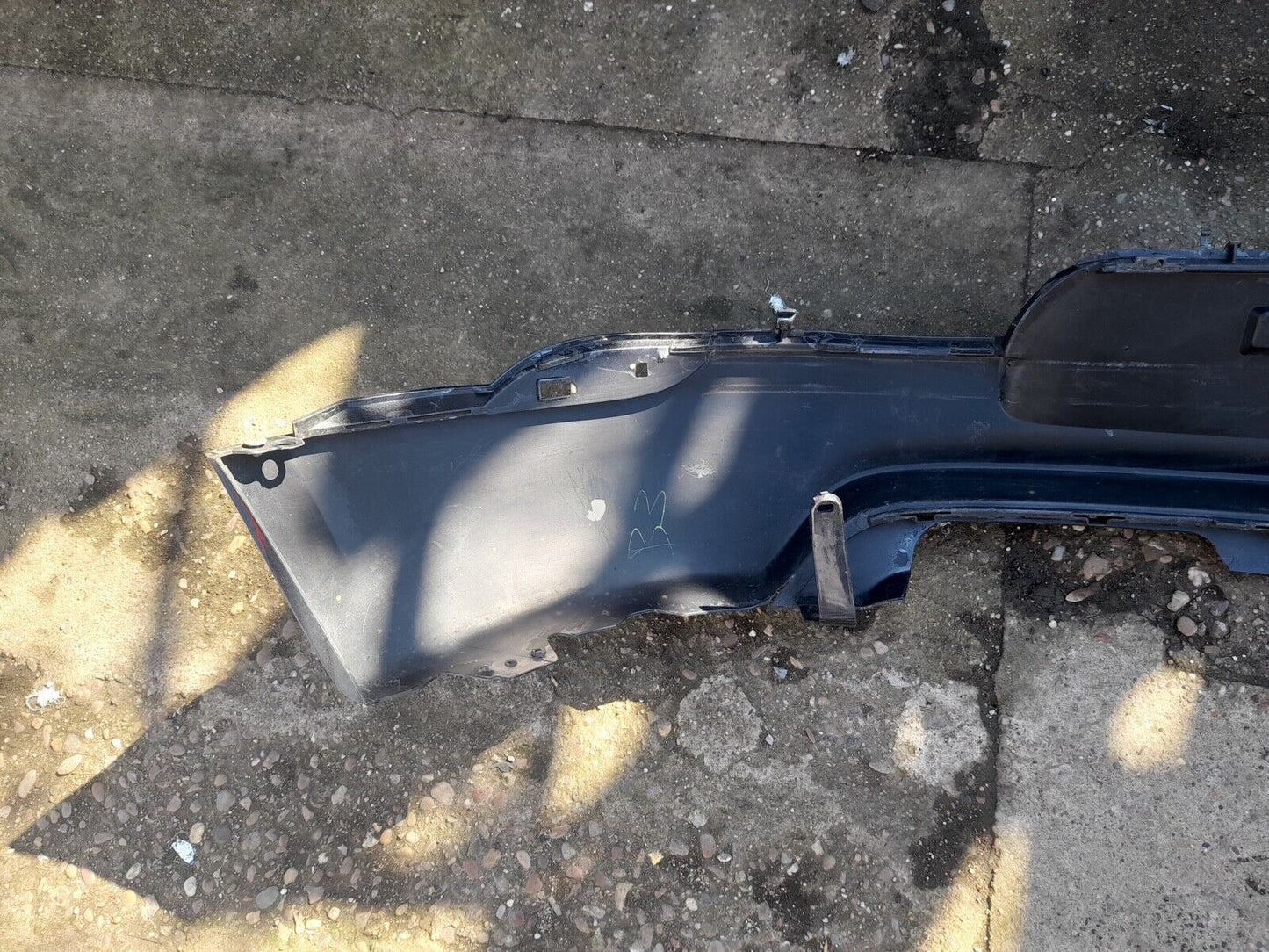 GENUINE RENAULT MEGANE MK3 GT 2008-2012 REAR BUMPER DIFFUSER LOWER SECTION