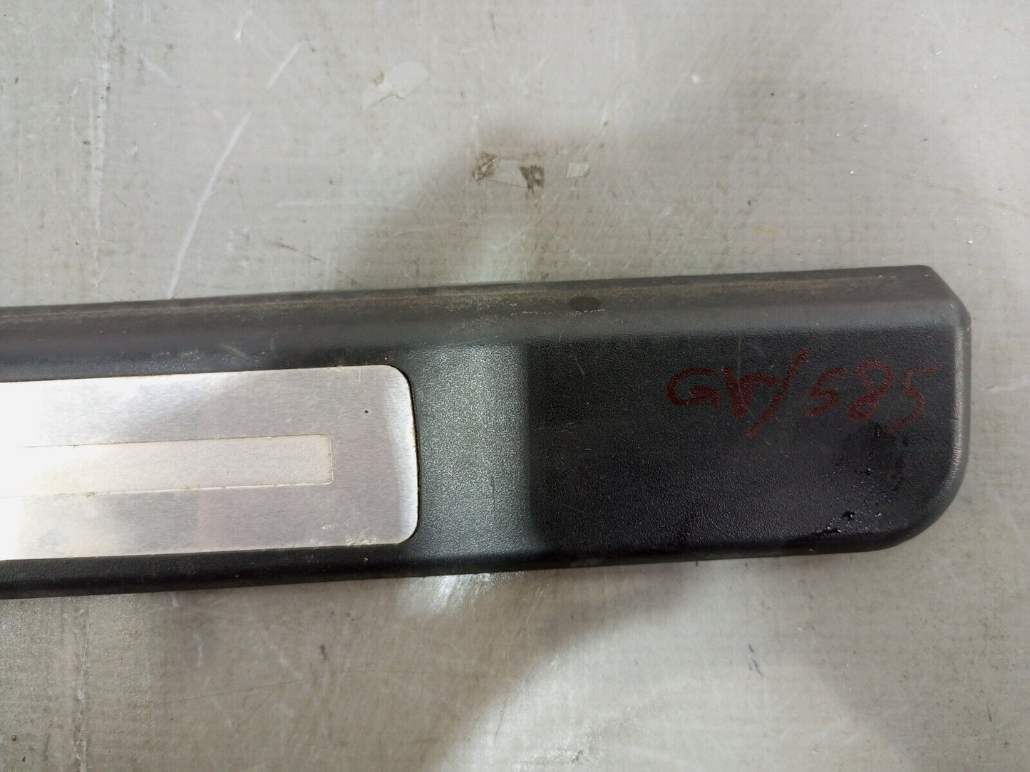 AUDI A3 S LINE REAR RIGHT DOOR ENTRY SILL TRIM P/N: 8P4853558C