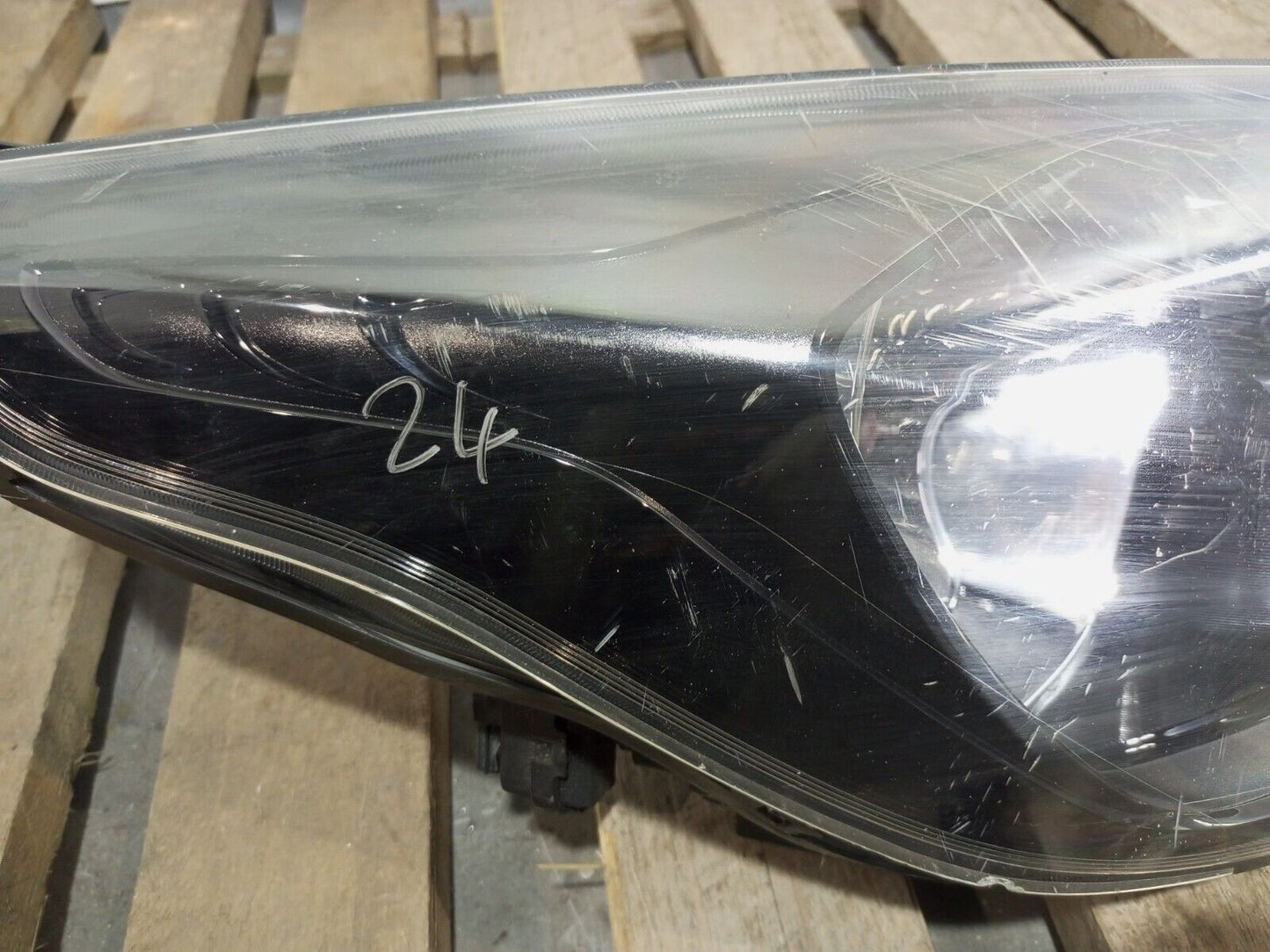 FORD KA 2016-2018 FRONT RIGHT SIDE HEADLIGHT P/N:G1B513W029DD