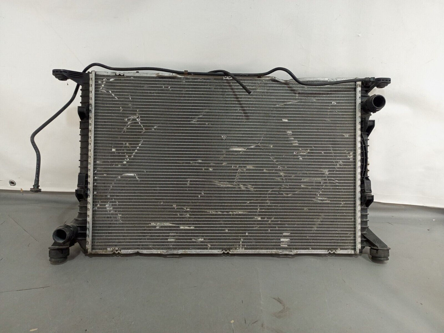 AUDI A5 ENGINE COOLING RADIATOR P/N:8K0121251J