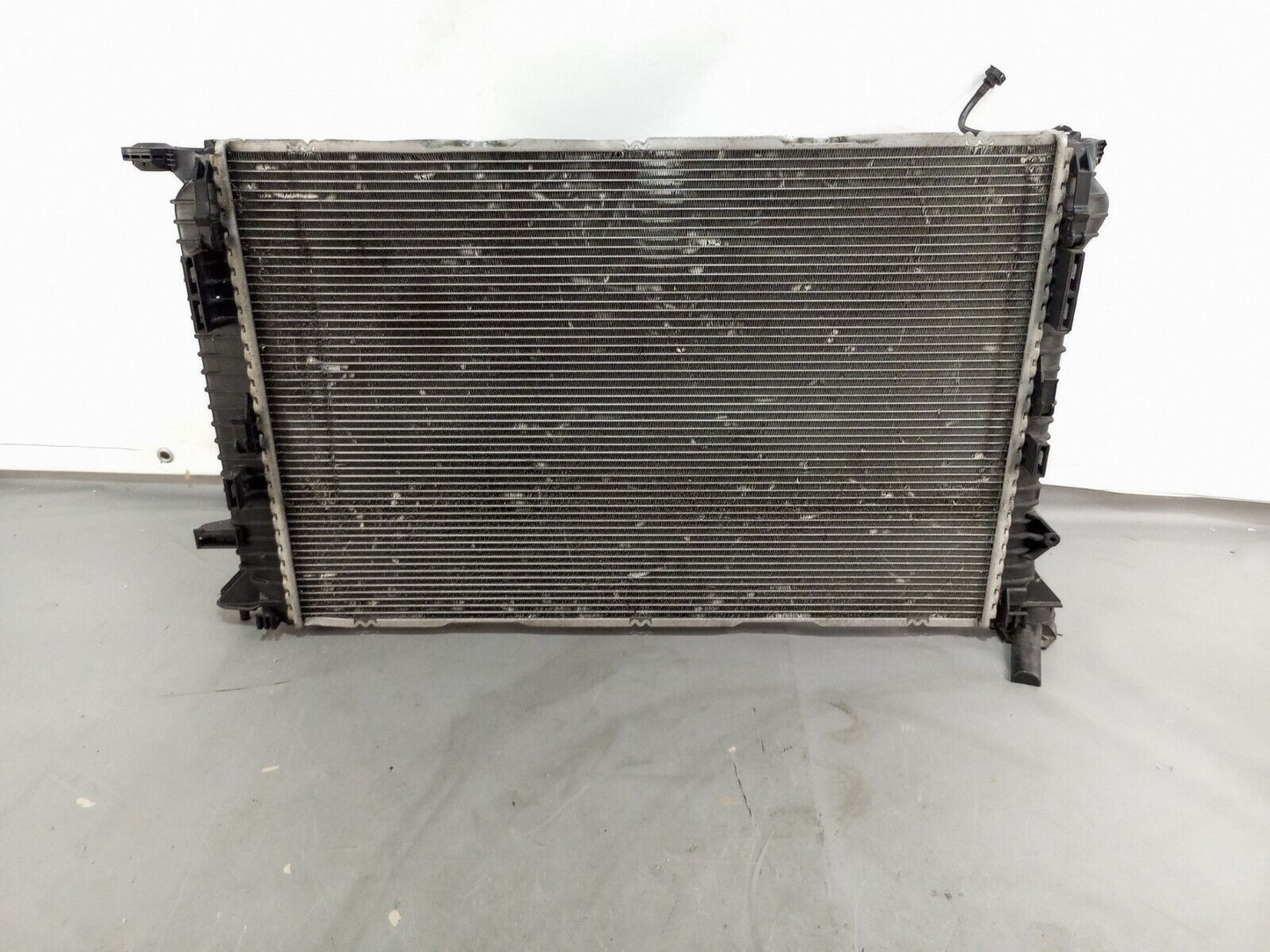 AUDI A4 A5 2008-2015 ENGINE COOLING RADIATOR P/N:8K0121251AA