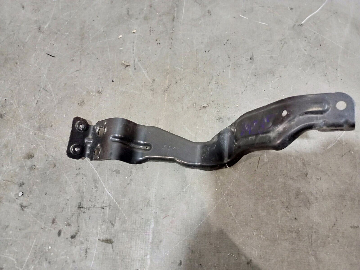 2008-2011 Mercedes W204 Headlight Bracket Support Frame P/N PP204620594