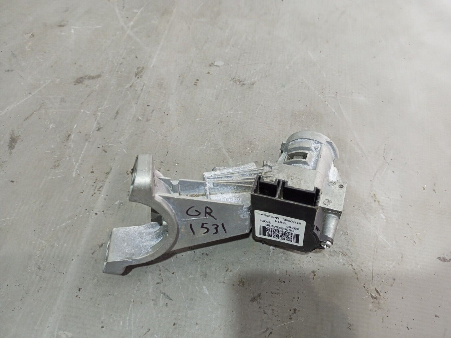 FIAT 500L IGNITION SWITCH LOCK BARREL P/N:61137402