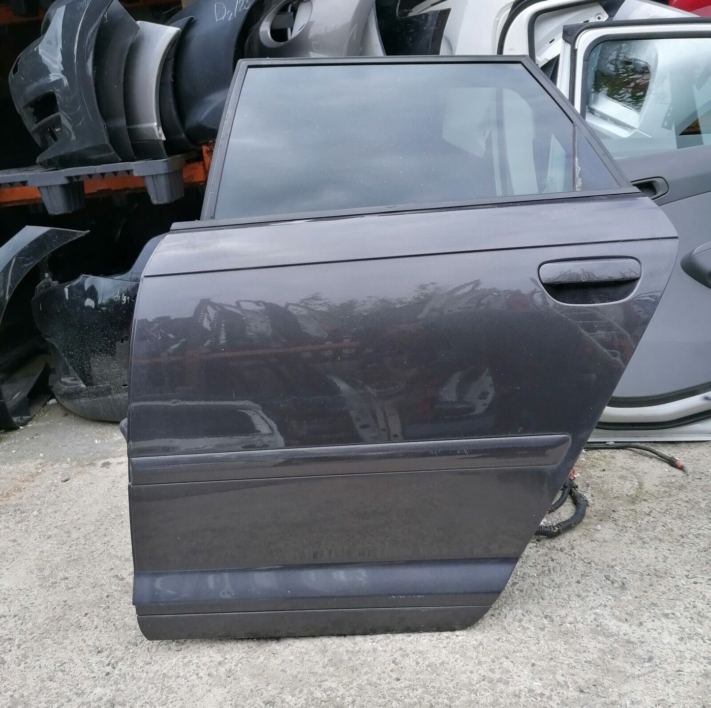 GENUINE 2005-2008 AUDI A3 8P2 N/S/R PASSENGER SIDE REAR DOOR IN GREY