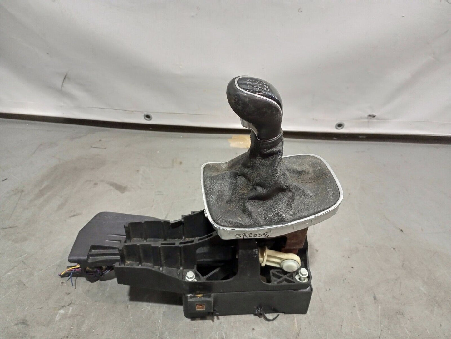 VAUXHALL INSIGNIA 2008-2012 MANUAL GEAR SELECTOR P/N:55563829