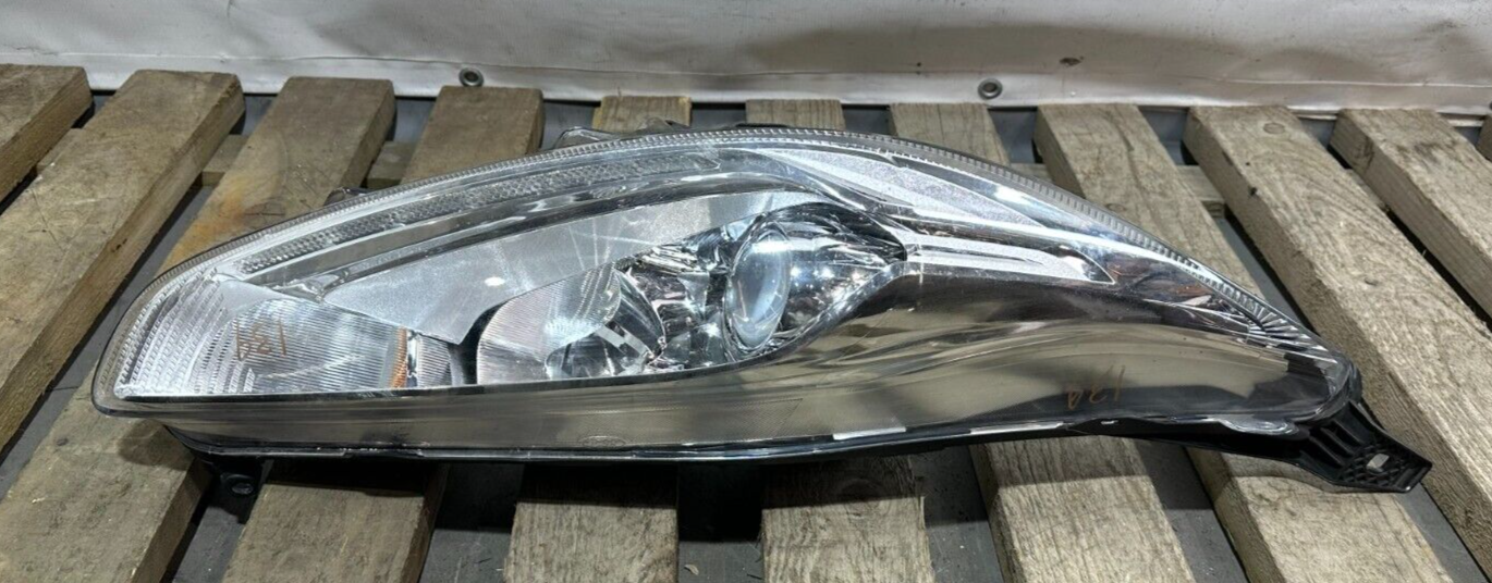 FORD FIESTA 2012 - 2018 RIGHT SIDE HEADLIGHT P/N:C1BB-13W029-DB