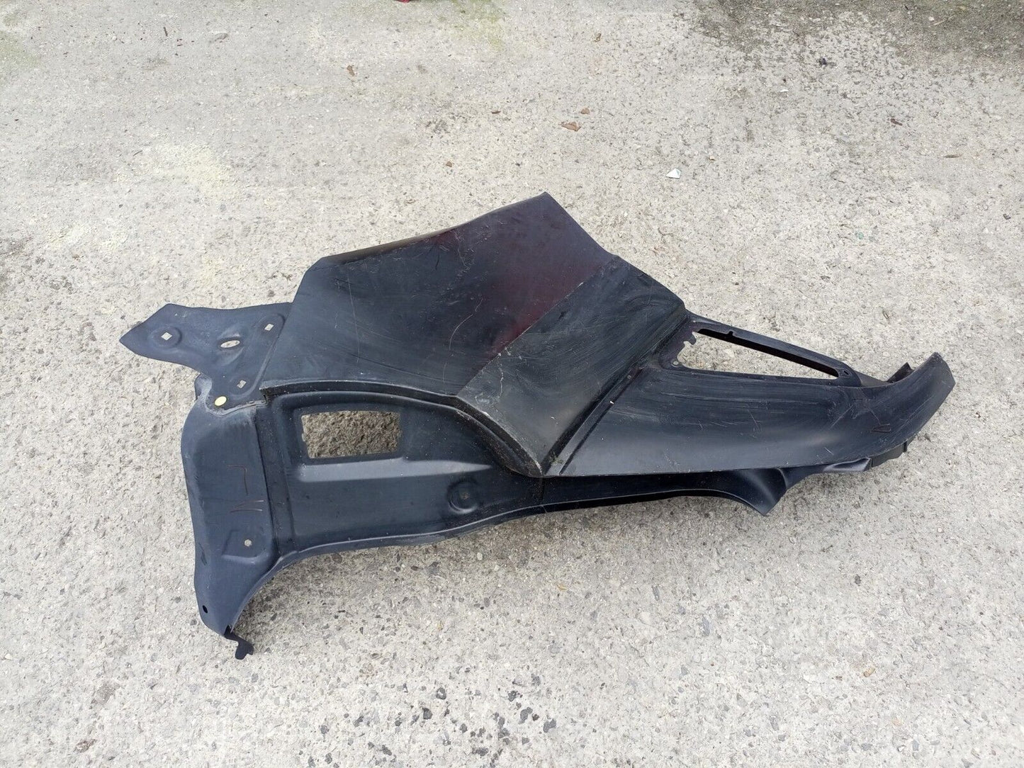 AUDI A1 2014 5 DOOR PASSENGER SIDE REAR QUARTER PANEL OUTER WHEEL ARCH