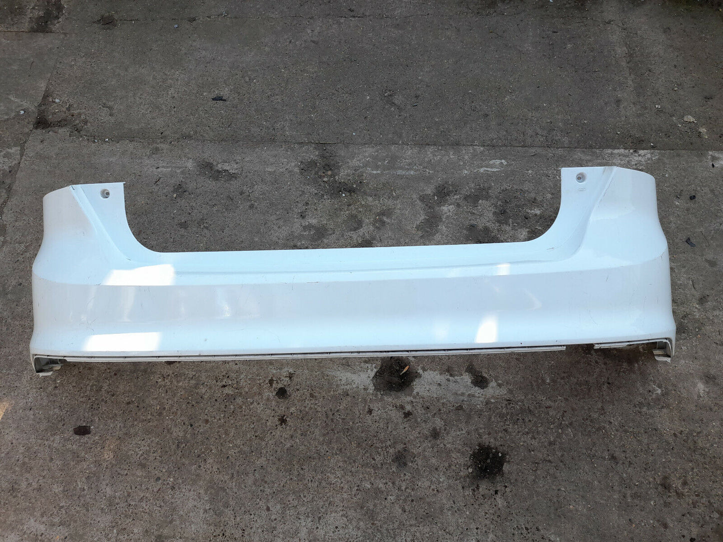 GENUINE FORD FOCUS 2011-2014 REAR BUMPER PN:BM51-A17906-A