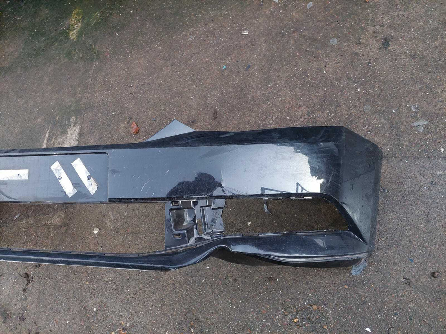 SKODA FABIA 2015 ONWARD MK3 GENUINE FRONT BUMPER 6V0807221