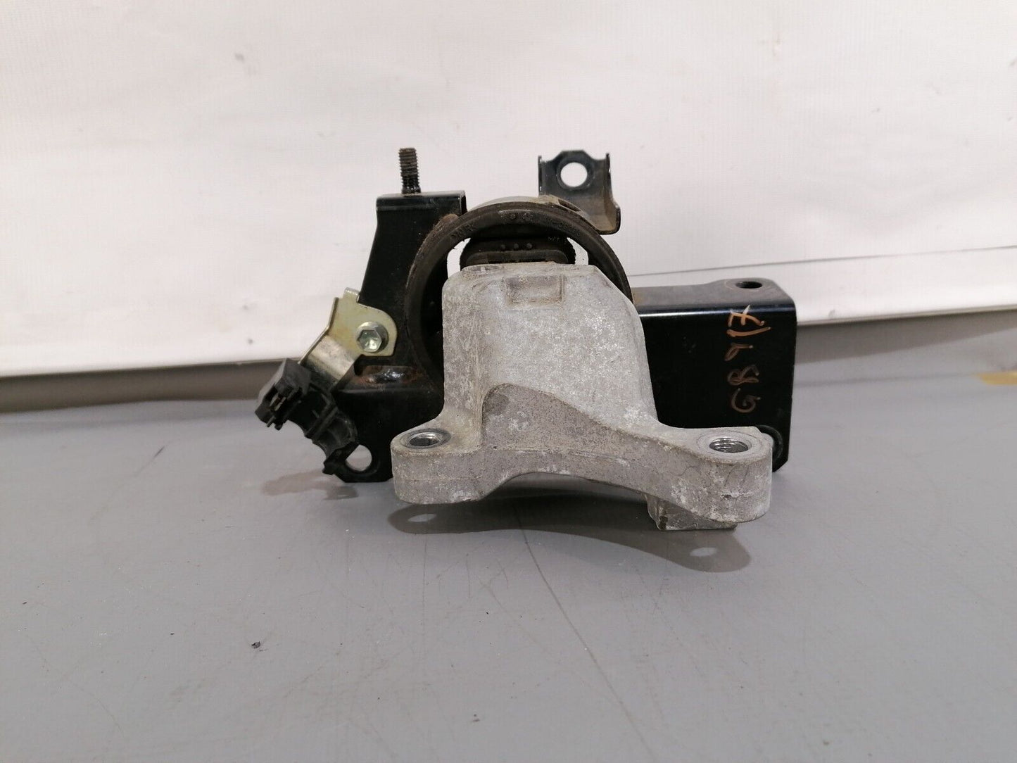 2017 SUZUKI IGNIS 1.2 PETROL ENGINE MOUNT