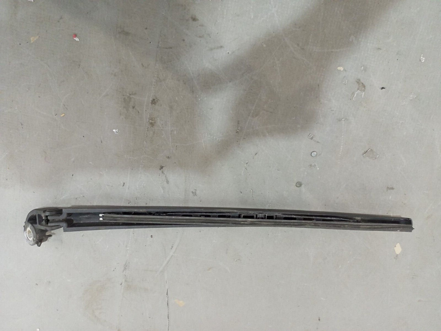 AUDI A3 8P 2004-2008 REAR WIPER ARM P/N:180350