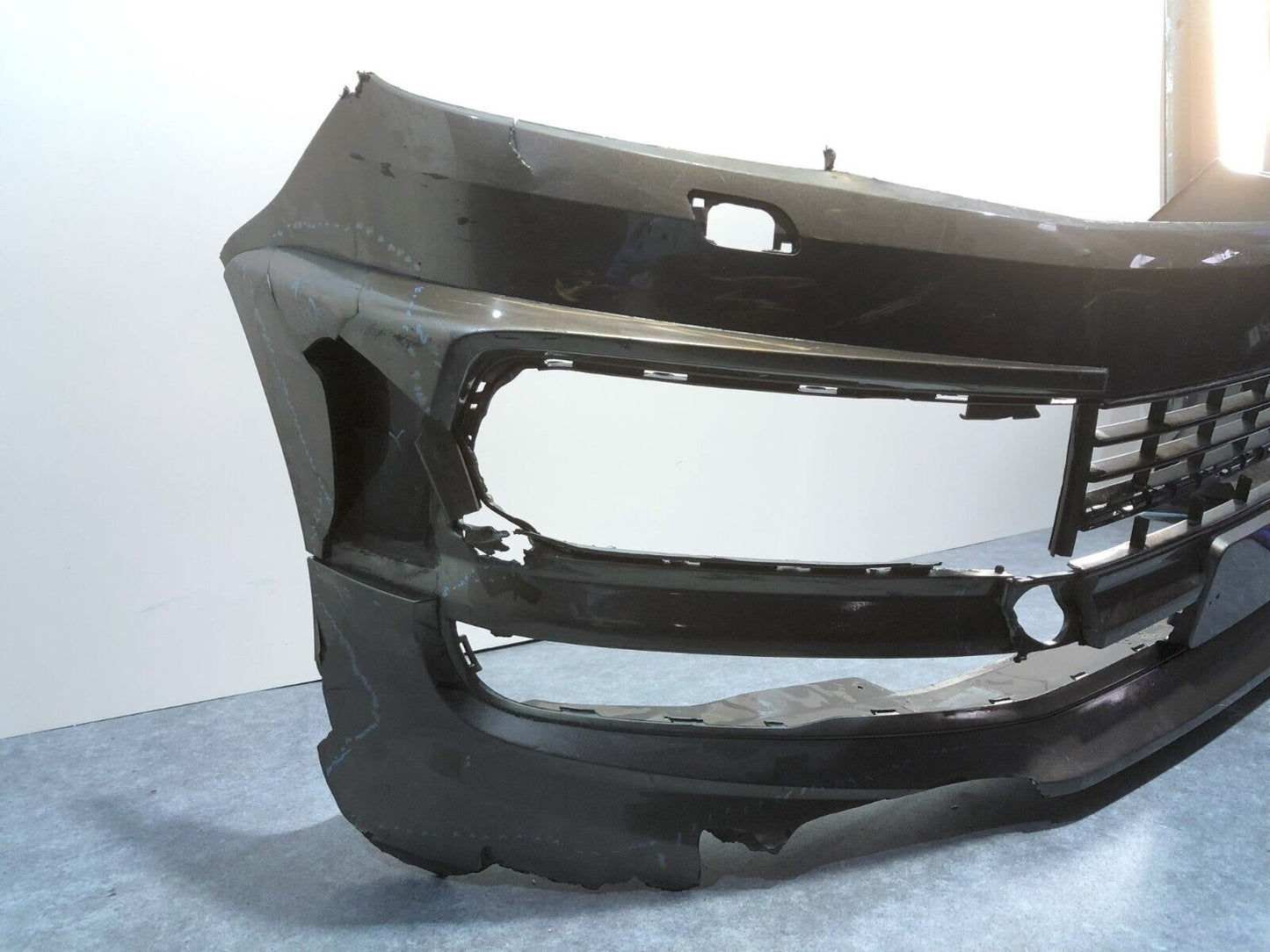 VW TRANSPORTER CARAVELLE 2015 ONWARD T6 FRONT BUMPER; P/N: 7E5807221D