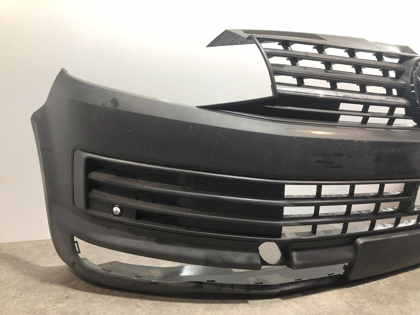 VW TRANSPORTER CARAVELLE 2015 ONWARD T6 FRONT BUMPER; P/N: 7E5807221D