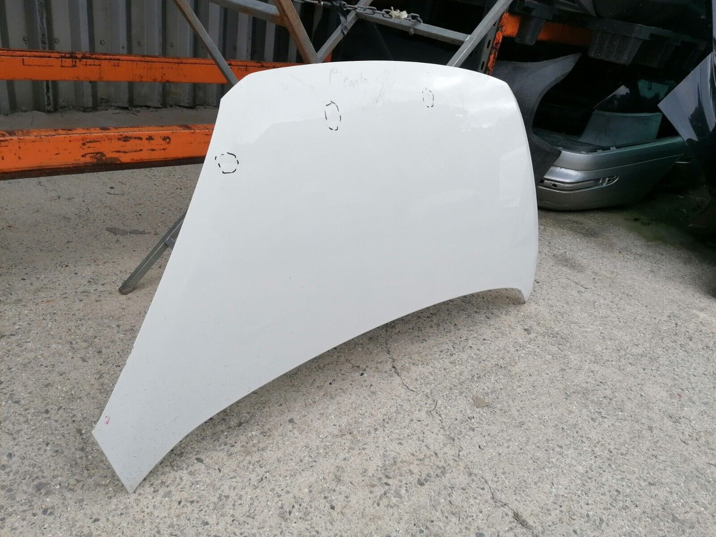 GENUINE 2011-2017 KIA PICANTO BONNET  IN WHITE