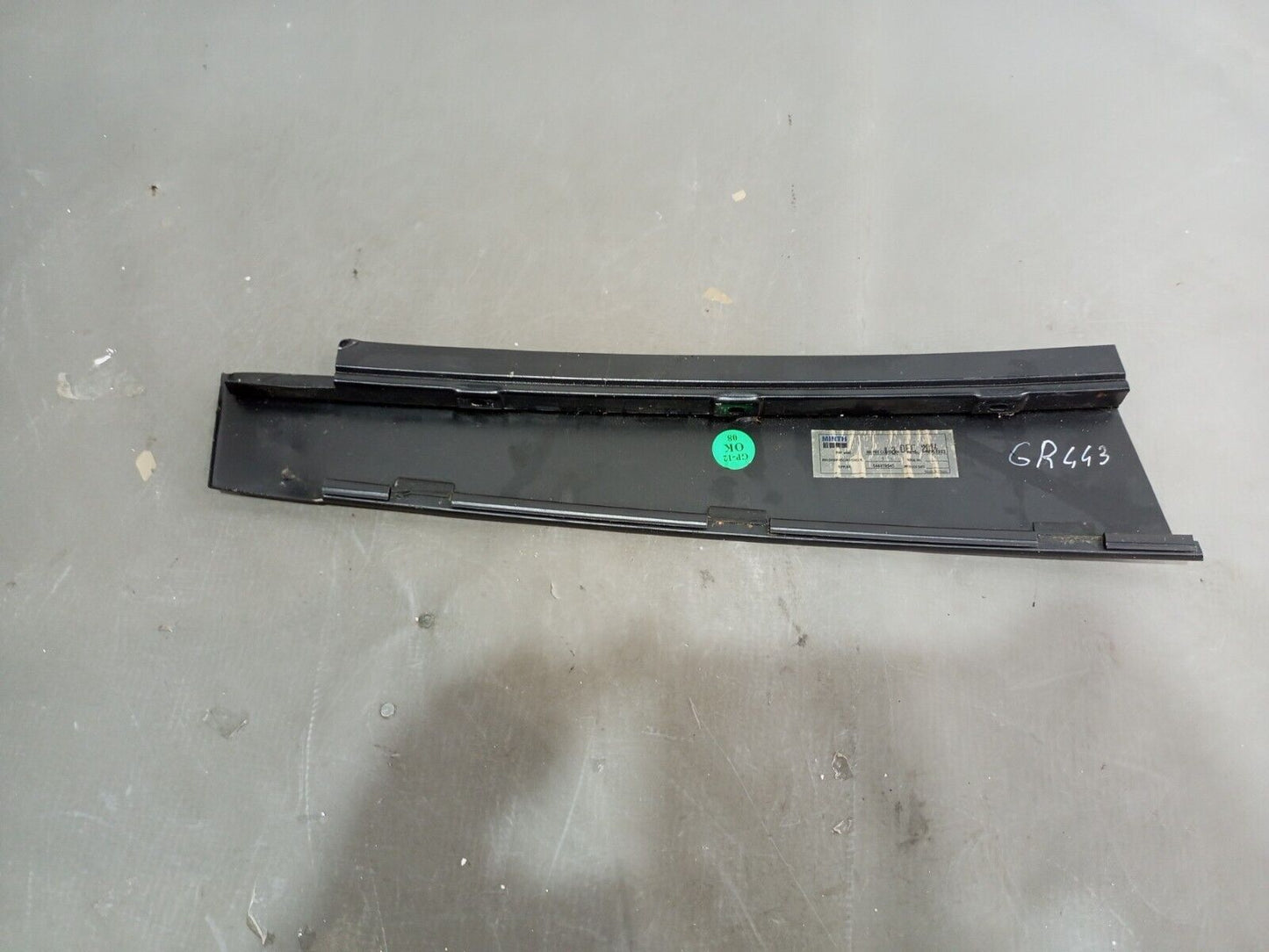 VAUXHALL ASTRA J 2012-2015 REAR RIGHT FRONT DOOR PILLAR TRIM P/N:13303933