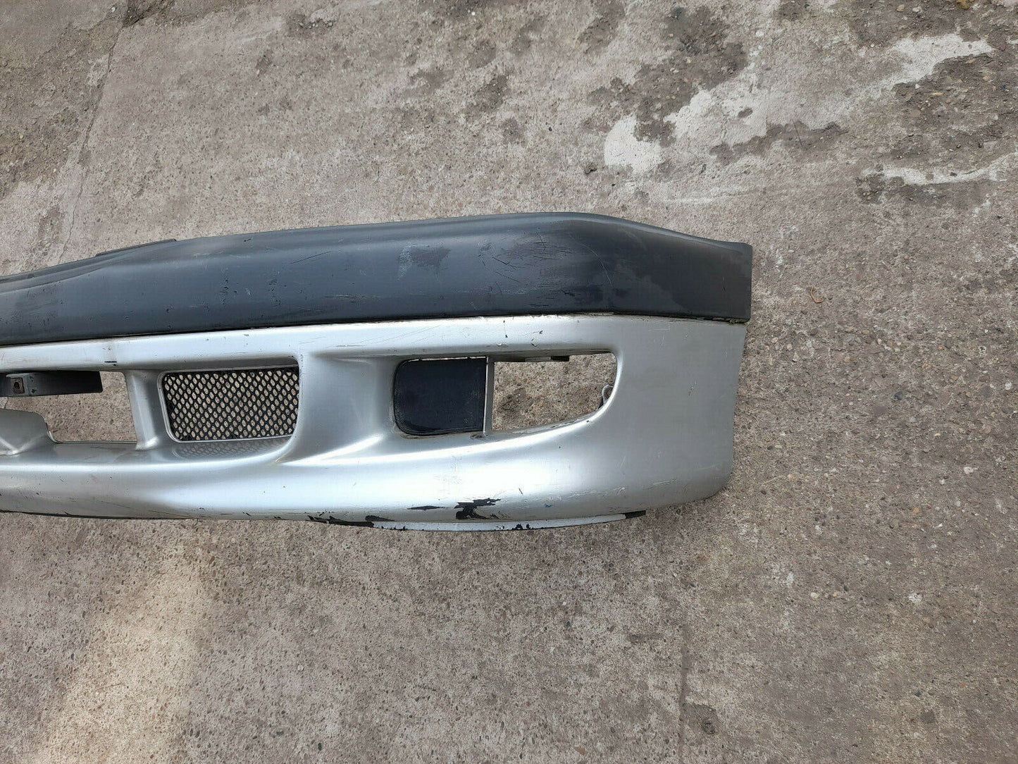 GENUINE TOYOTA AVENSIS 2000 FRONT BUMPER PN:5211905070