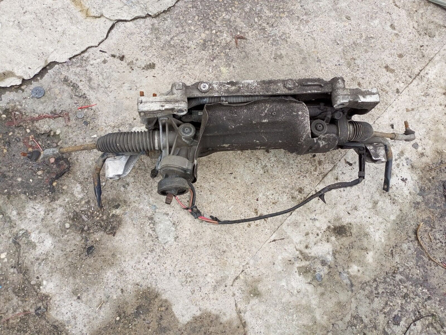 2005 AUDI A3 8FRONT SUBFRAME AND STEERING RACK