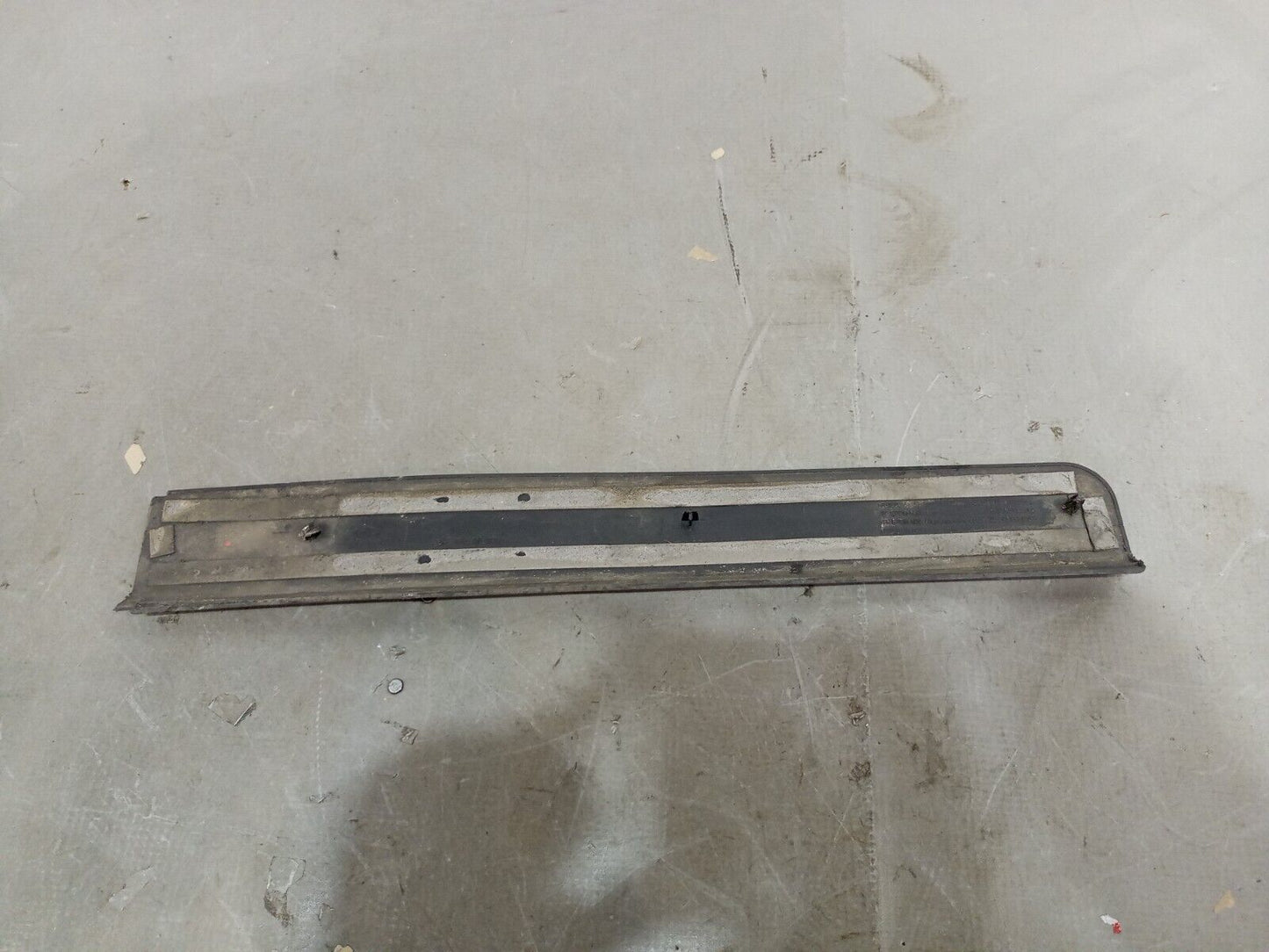 AUDI A3 S LINE REAR RIGHT DOOR ENTRY SILL TRIM P/N: 8P4853558C