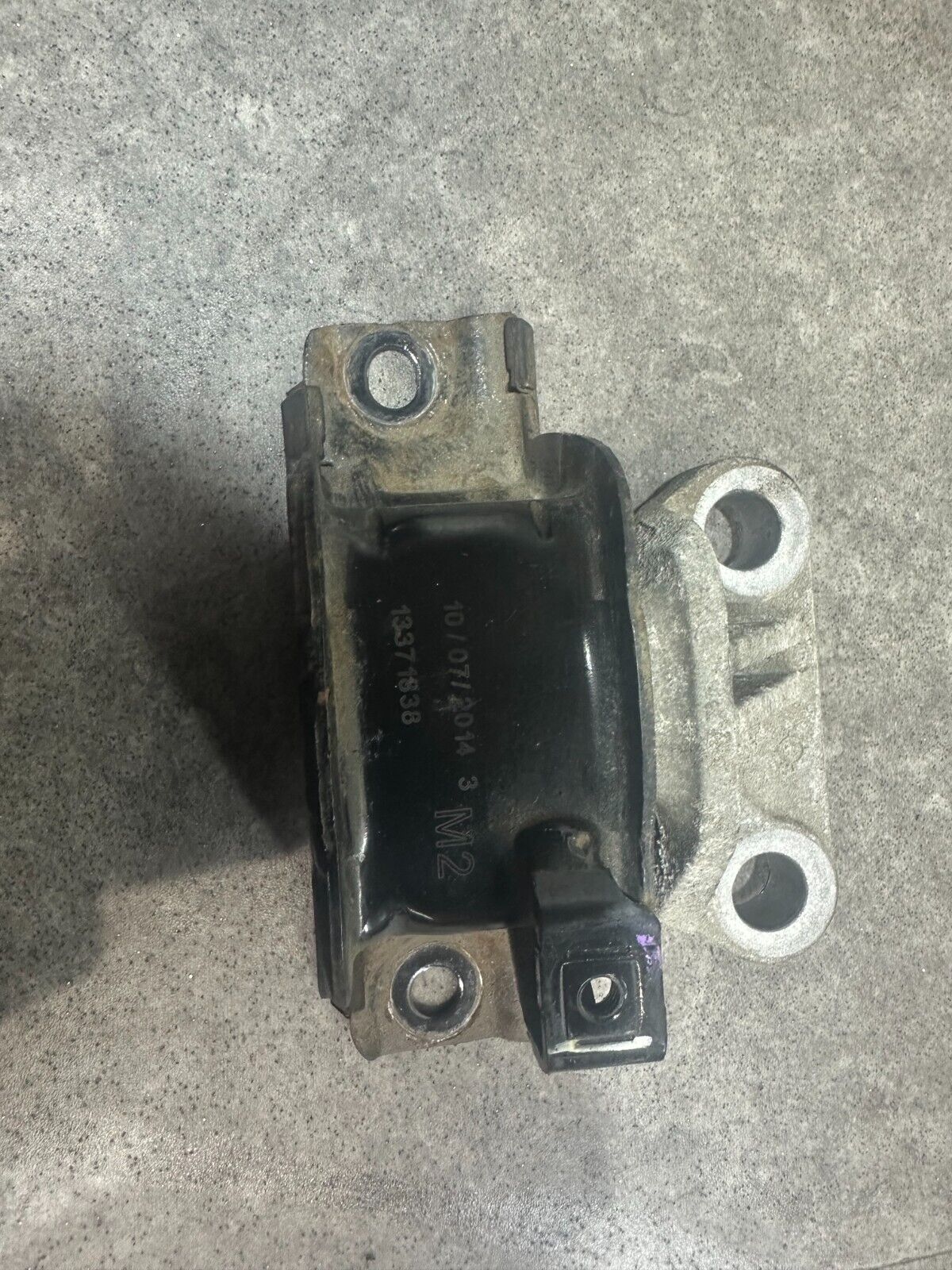 VAUXHALL CORSA E 2014-ON GEARBOX MOUNT; P/N: 13371838