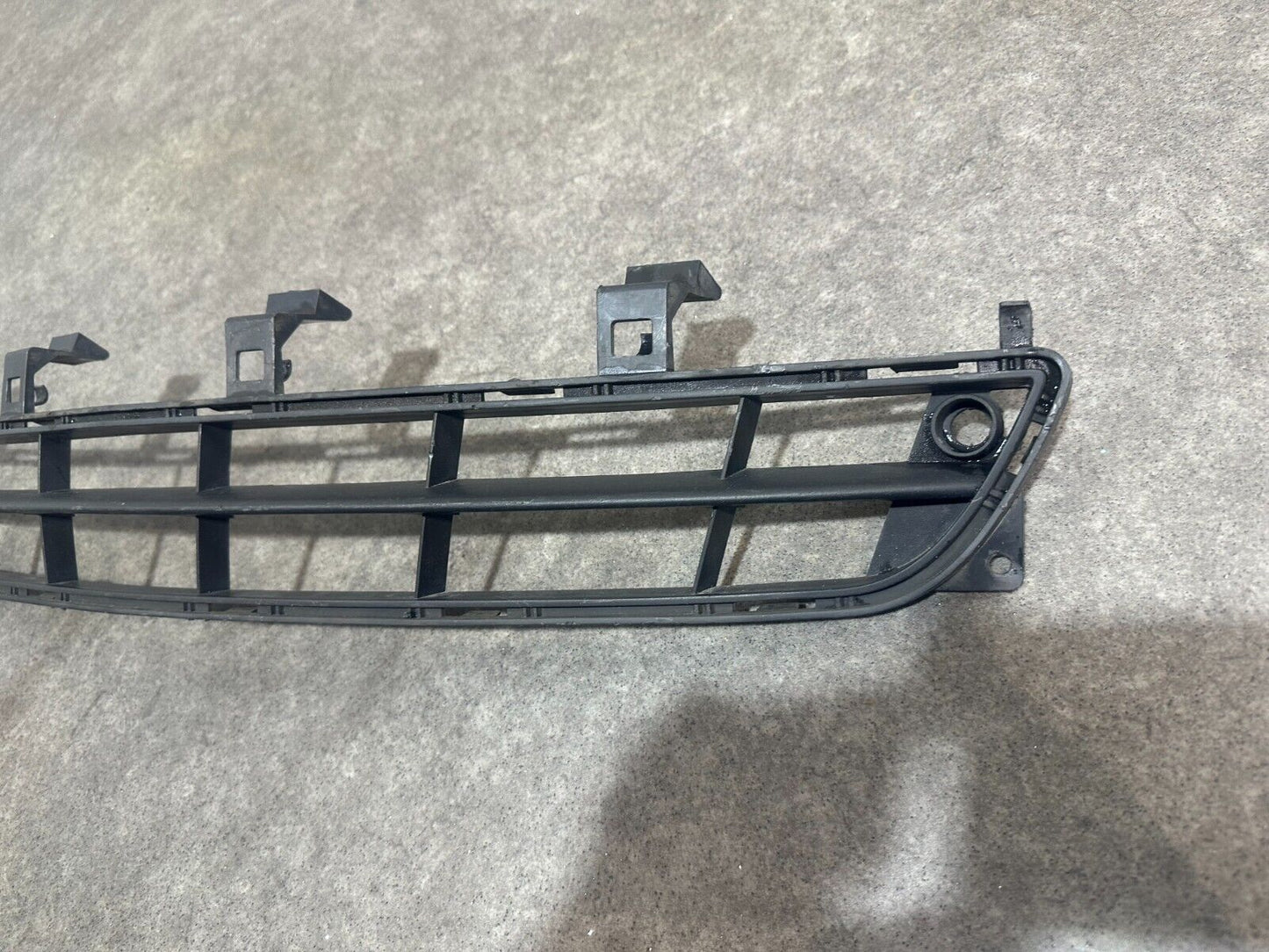 Vauxhall Insignia 2013-2017 Front Bumper Lower Grill; P/N: 906200046