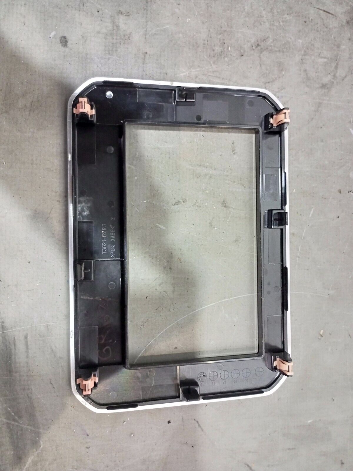 SUZUKI IGNIS RADIO DASHBOARD CENTER MASK P/N:73821-62R3