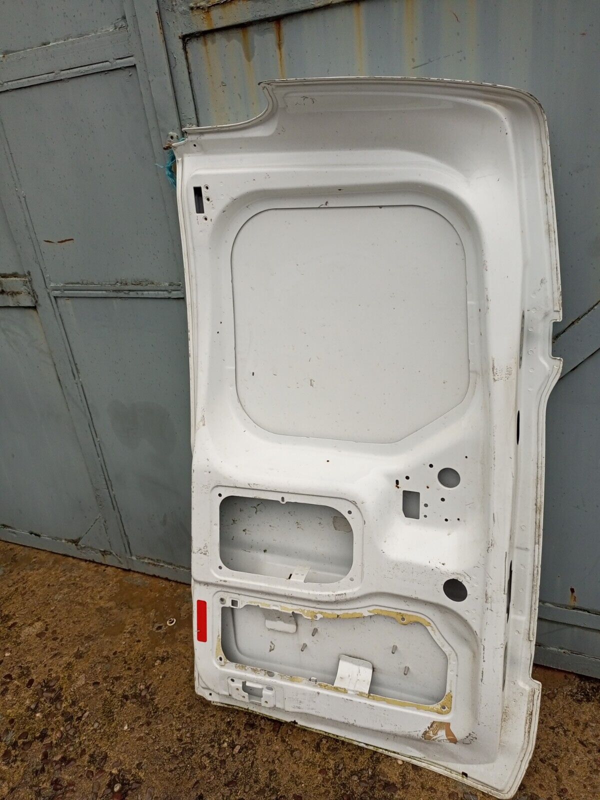 FORD TRANSIT CONNECT REAR VAN DOOR