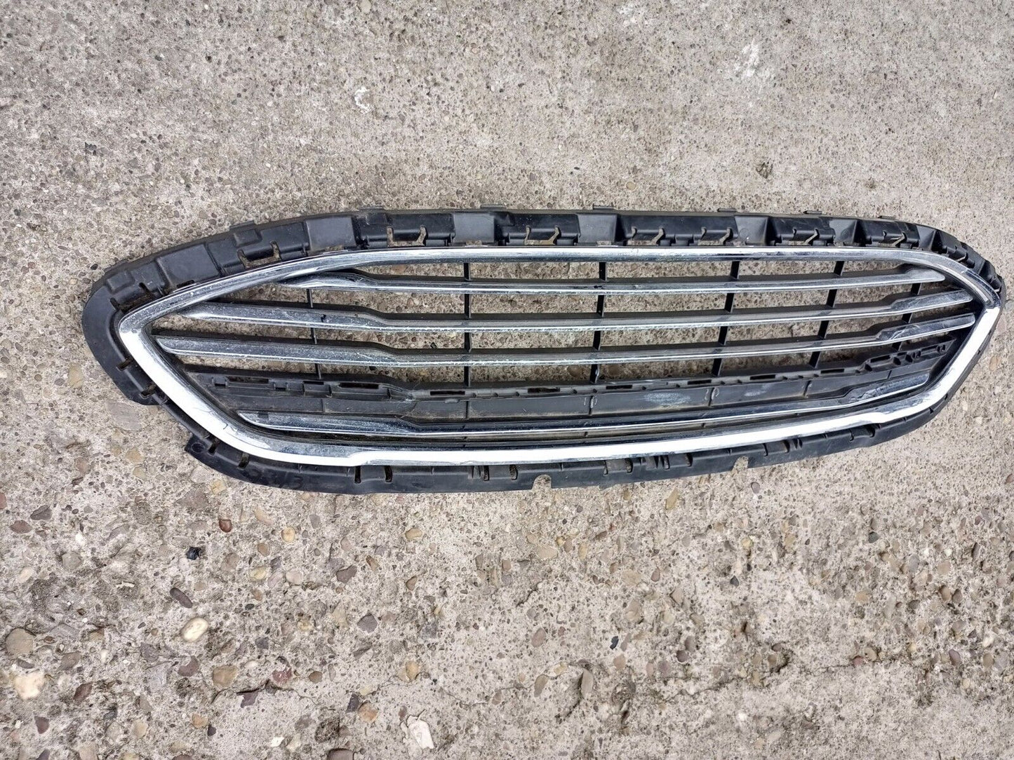 FORD FIESTA 2017-2022 FRONT BUMPER GRILL P/N:H1BB-8B271-B1