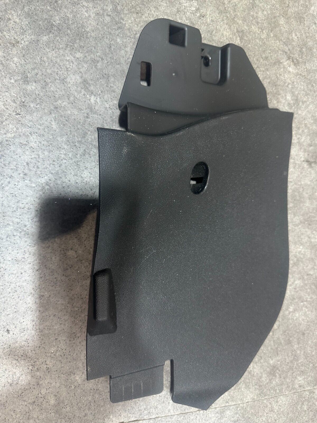 VAUXHALL CORSA E ADAM 2013-18 PASSENGER CENTRE CONSOLE FOOT PANEL; P/N: 13350300