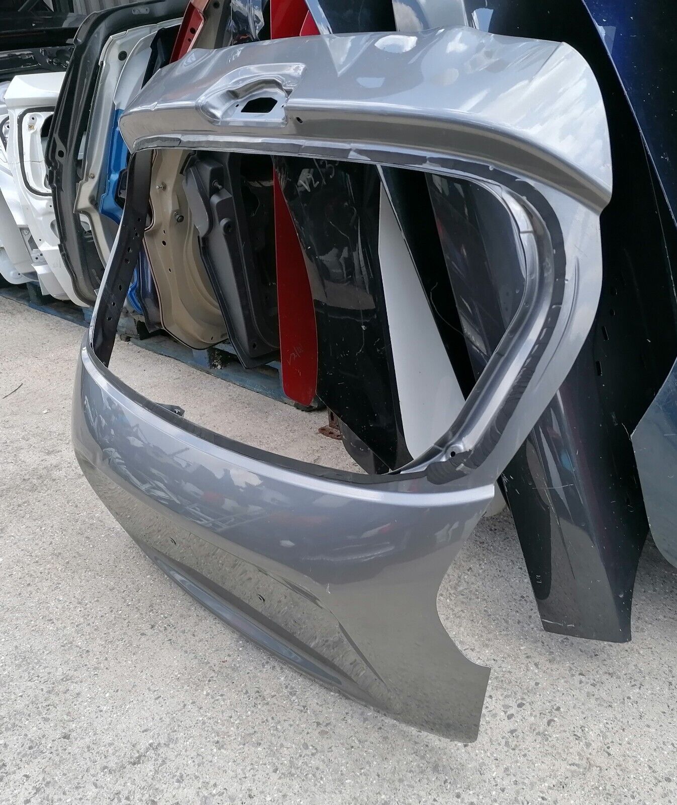 2014-2019 NISSAN JUKE REAR TAILGATE BOOTLID