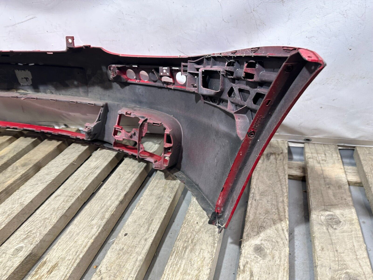 VOLKSWAGEN GOLF MK5 2004-2008 FRONT BUMPER P/N: 1K0807221