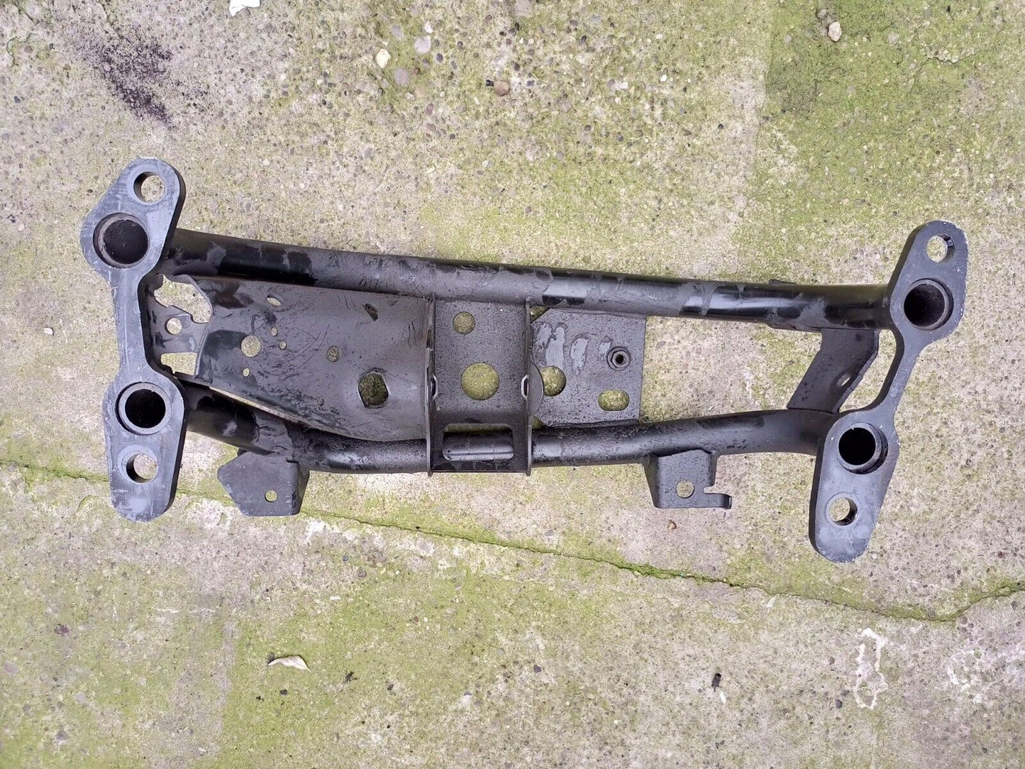 RANGE ROVER L405 GEARBOX SUPPORT MOUNT BRACKET P/N:CPLA-5060-A