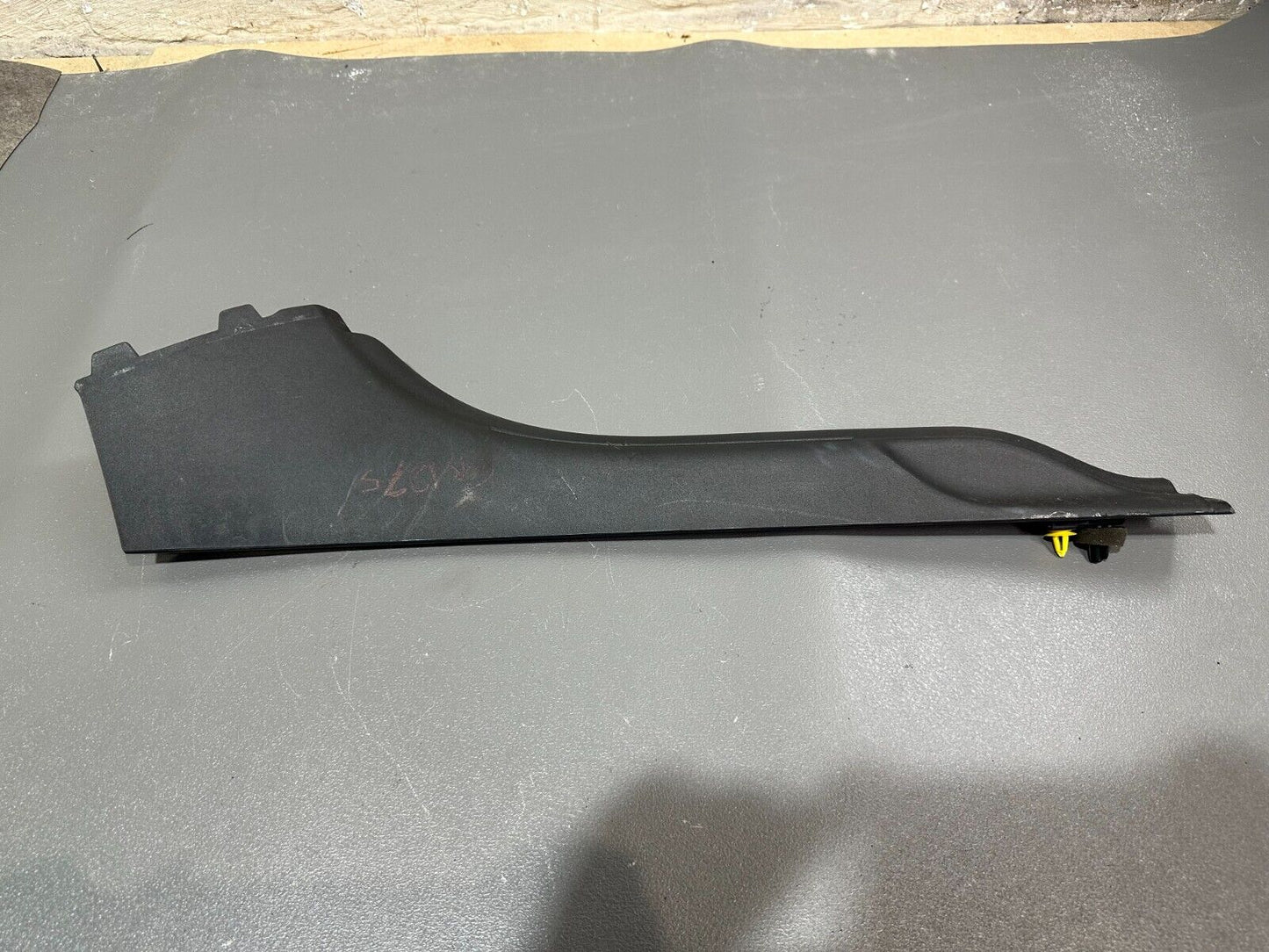 VOLVO C30 2007-2009 LEFT LOWER DOOR SILL TRIM; P/N: 30740077