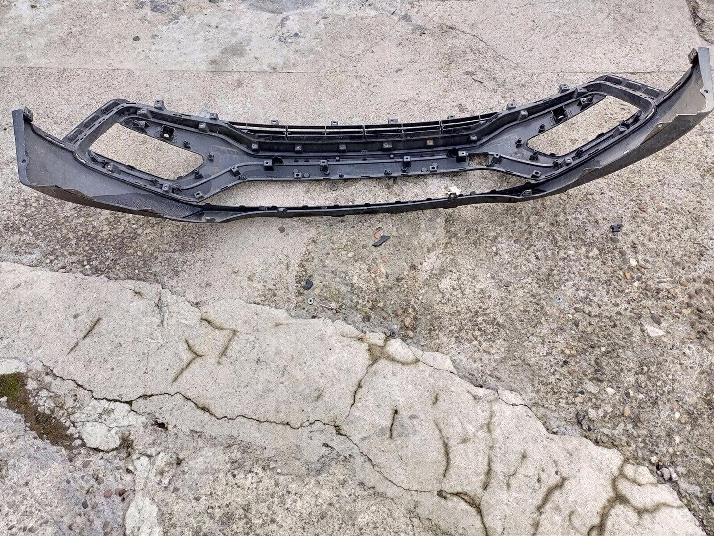 SSANGYONG TIVOLI XLV FRONT BUMPER P/N:78712-35501