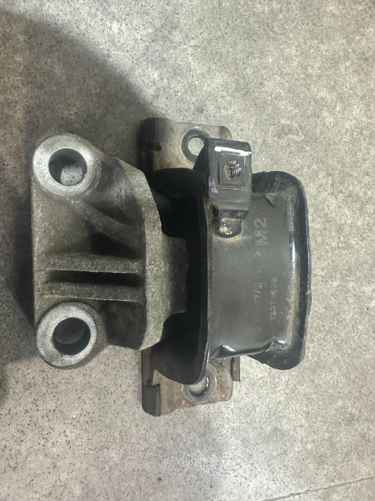 VAUXHALL CORSA E 2014-ON GEARBOX MOUNT; P/N: 13371838